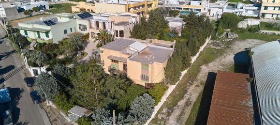 6-salle Villa à Ortelle, Italy No. 232824 11