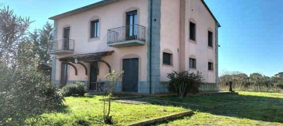 10 bedrooms Land in Castiglione del Lago, Italy No. 172211 34