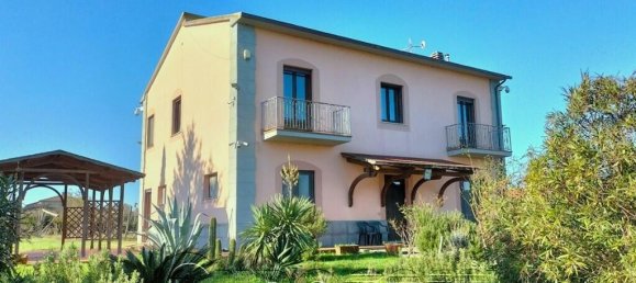 10 bedrooms Land in Castiglione del Lago, Italy No. 172211 31