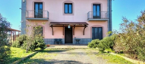 10 bedrooms Land in Castiglione del Lago, Italy No. 172211 33