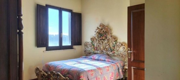 10 bedrooms Land in Castiglione del Lago, Italy No. 172211 43