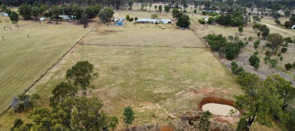 3 chambres Maison à Kingaroy, Australia No. 30 4