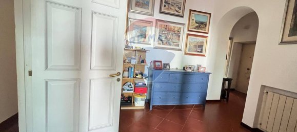 6 bedrooms Apartment in Naples, Italy No. 381352 12