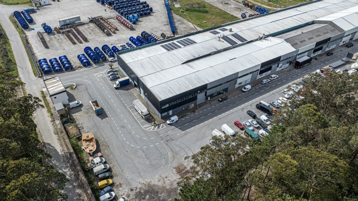 432m² Warehouse in Esposende, Portugal No. 159924