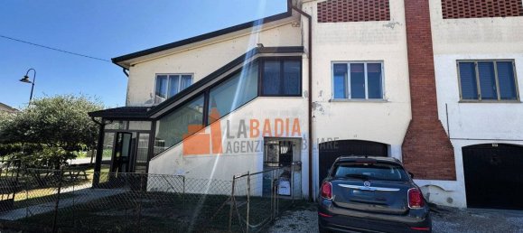 3 bedrooms Villa in Masi, Italy No. 291641 32