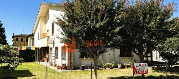 3 bedrooms Villa in Masi, Italy No. 291641 14