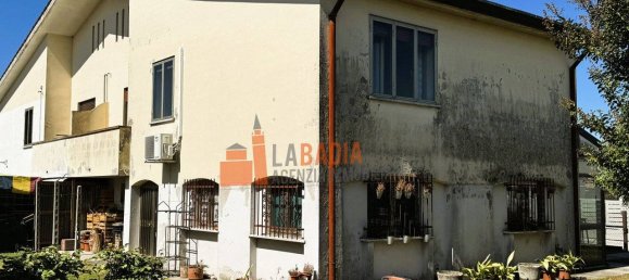 3 bedrooms Villa in Masi, Italy No. 291641 25