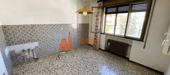 3 bedrooms Villa in Masi, Italy No. 291641 9