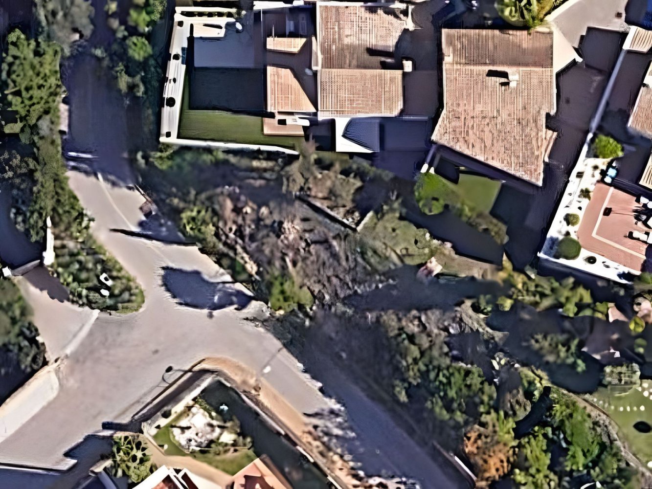 Земельный участок 314м² в Бенахавис, Испания № 131401