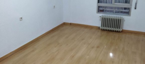 4 Schlafzimmer Wohnung in Navalmoral de la Mata, Spain, Nr. 152920 4