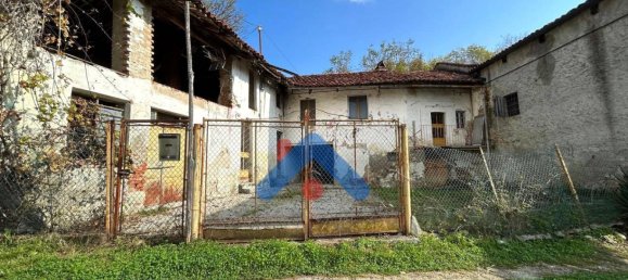 2 bedrooms House in Pavarolo, Italy No. 158226 2