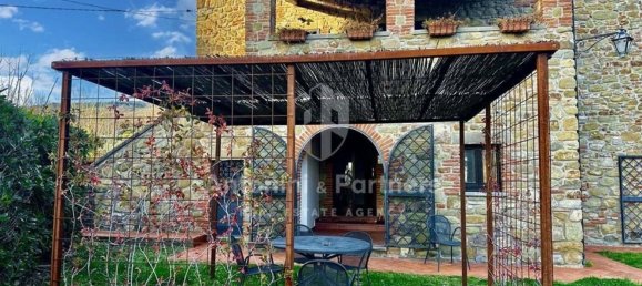 30 rooms House in Tuoro sul Trasimeno, Italy No. 54187 3