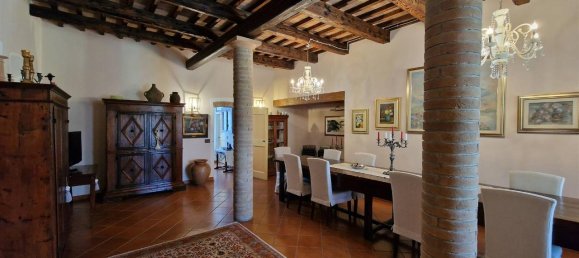 Villa de 11 divisões em Forlì, Italy N.º 126002 2