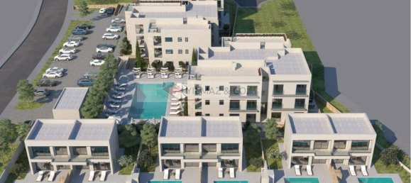 Квартира с 2 комнатами в Паралимни, Кипр № 23772 5