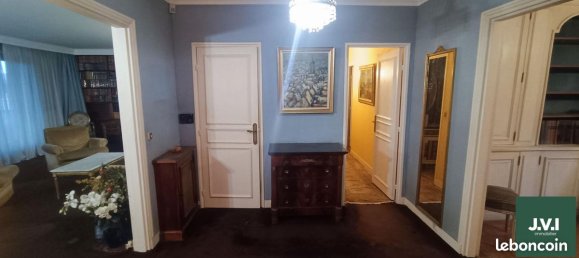 4 Schlafzimmer Wohnung in Montmorency, France, Nr. 168320 5