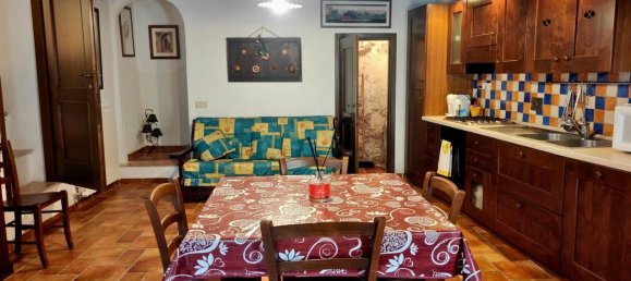 6 rooms Apartment in Castiglione d'Orcia, Italy No. 307643 8