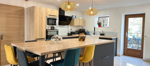 5 Schlafzimmer Haus in Beaujeu, France, Nr. 205561 7