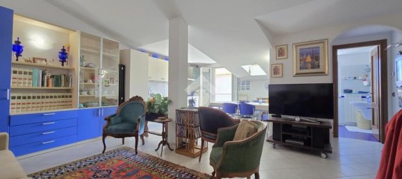 2 Schlafzimmer Wohnung in Albenga, Italy, Nr. 380188 8