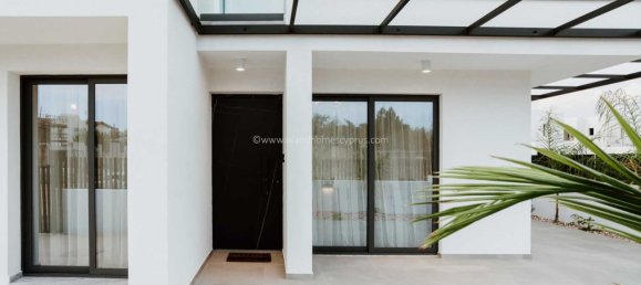 3 bedrooms House in Pernera, Cyprus No. 24017 21