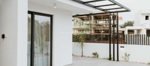 3 bedrooms House in Pernera, Cyprus No. 24017 26