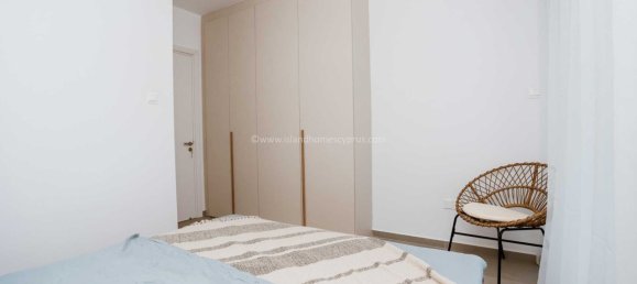 3 bedrooms House in Pernera, Cyprus No. 24017 13