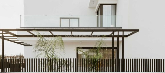 3 bedrooms House in Pernera, Cyprus No. 24017 28