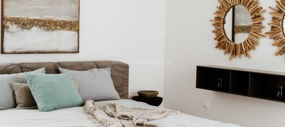 3 bedrooms House in Pernera, Cyprus No. 24017 24