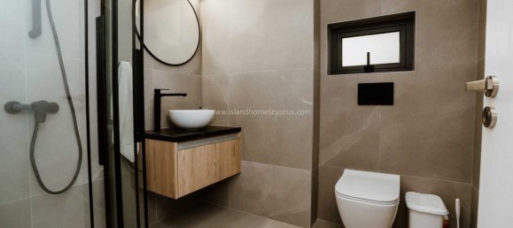 3 bedrooms House in Pernera, Cyprus No. 24017 15