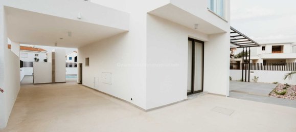 3 bedrooms House in Pernera, Cyprus No. 24017 29