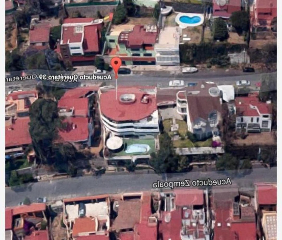 4 bedrooms House in Naucalpan de Juarez, Mexico No. 211933