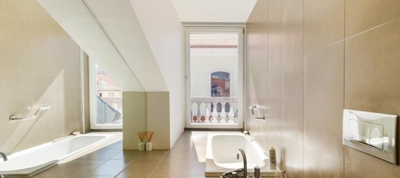 3 bedrooms Duplex in Lisbon, Portugal No. 130413 21