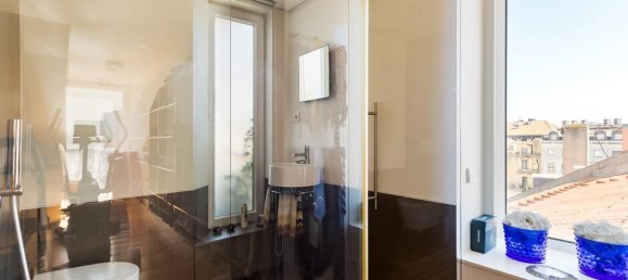 3 bedrooms Duplex in Lisbon, Portugal No. 130413 22