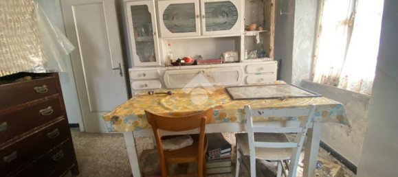 3 bedrooms House in Montoggio, Italy No. 81546 6