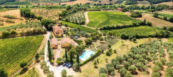  Castillos de 8 dormitorios en Montepulciano, Italy No. 345800 23