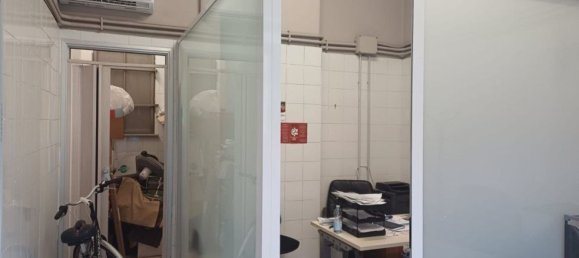 Gewerbliche Immobilie in Palermo, Italy 23m², Nr. 334848 2