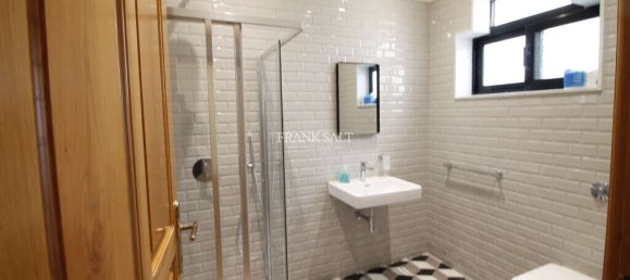 3 غرف نوم طابقين في Swieqi, Malta رقم 4119 14