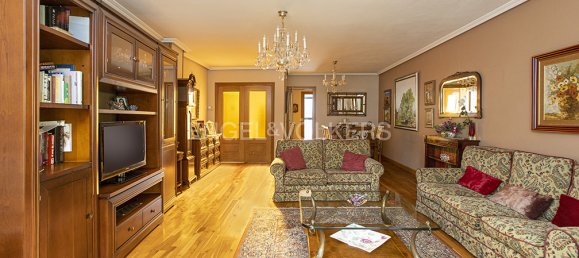 4 bedrooms Apartment in Oviedo, Spain No. 148670 6