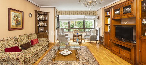 4 bedrooms Apartment in Oviedo, Spain No. 148670 3