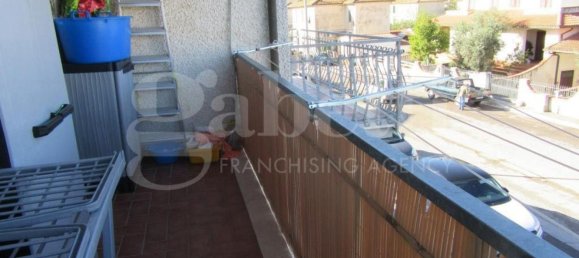 Квартира с 7 комнатами в Роккастрада, Италия № 76030 14