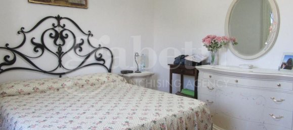 Квартира с 7 комнатами в Роккастрада, Италия № 76030 16