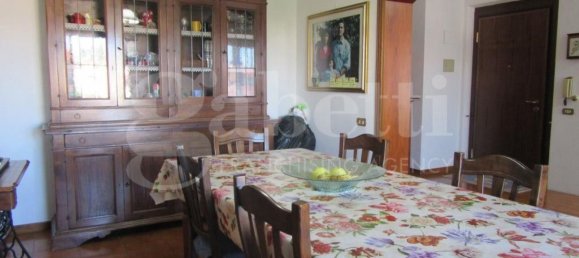 Квартира с 7 комнатами в Роккастрада, Италия № 76030 7