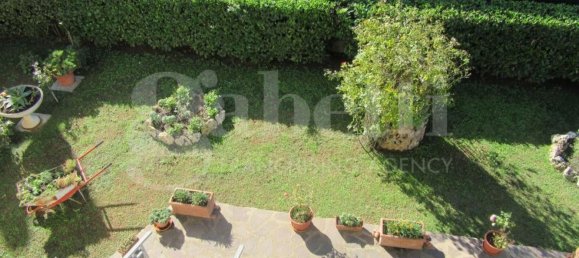 Квартира с 7 комнатами в Роккастрада, Италия № 76030 30