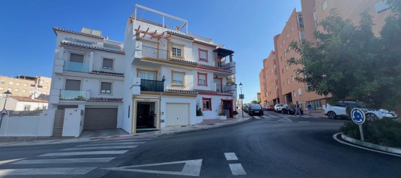 Moradia em banda T4 em Estepona, Spain N.º 100731 4