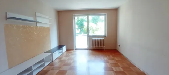 2-salle Appartement à Pottenstein, Austria No. 227059 2