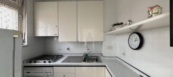 3غرفة شقة في Turin, Italy رقم 38109 24