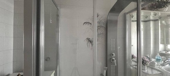 3غرفة شقة في Turin, Italy رقم 38109 10