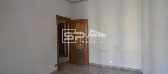 4 bedrooms Apartment in Turin, Italy No. 364044 19