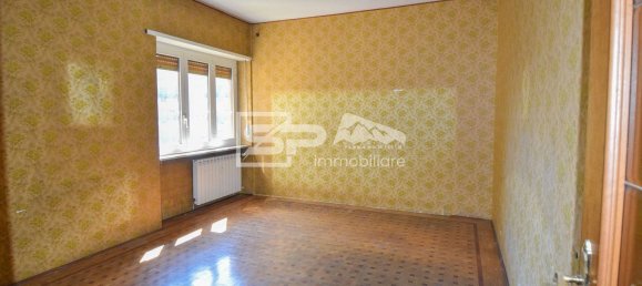 4 bedrooms Apartment in Turin, Italy No. 364044 6