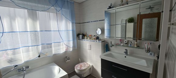 3 bedrooms Townhouse in Wetteraukreis, Germany No. 271362 3