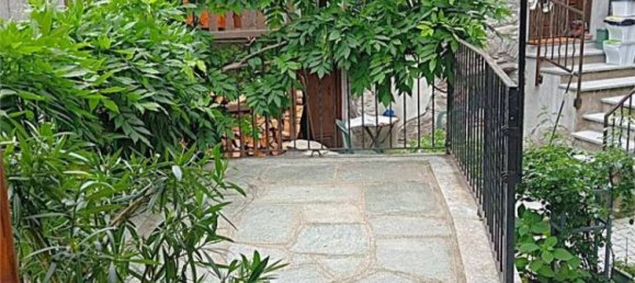 5-Zimmer Haus in Lillianes, Italy, Nr. 341333 3